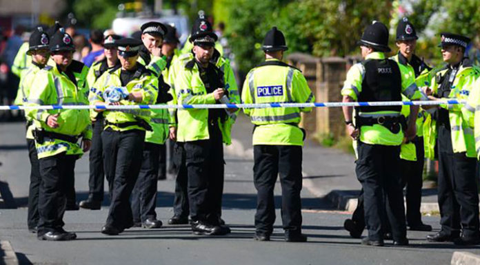 Attentat de Manchester: le père et le frère de l’auteur présumé arrêtés en Libye