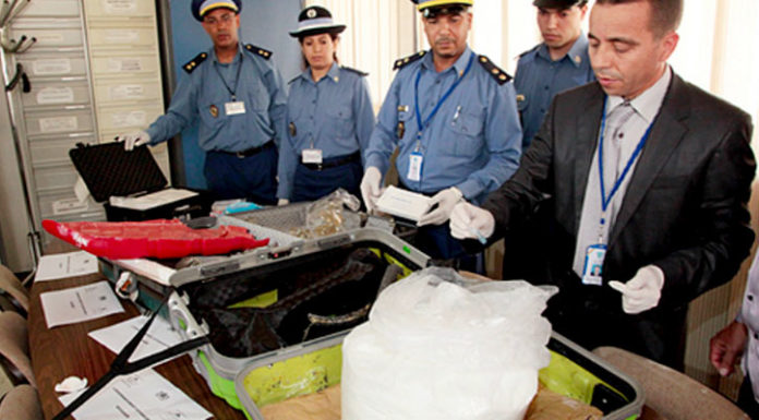 Arrestation d’un bulgare avec plus de 7,7 kilos de cocaïne à l’aéroport Mohamed V