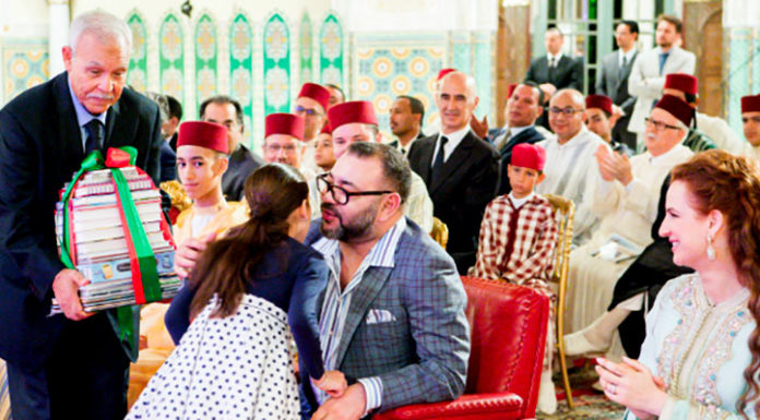 Le Roi préside à Casablanca la cérémonie de fin d’année scolaire de l’Ecole royale
