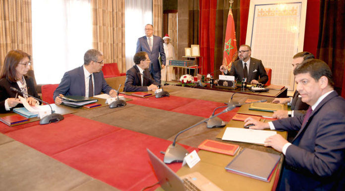 Energies renouvelables : Le Roi s’enquiert de l’avancement des projets portés par Masen