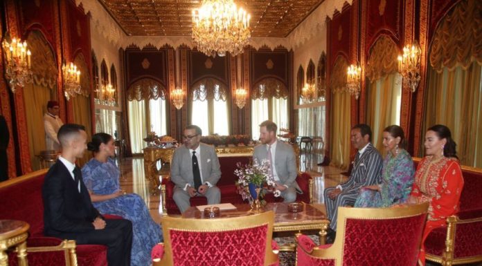 En photos, la famille royale en compagnie du Prince Harry et Meghan Markle