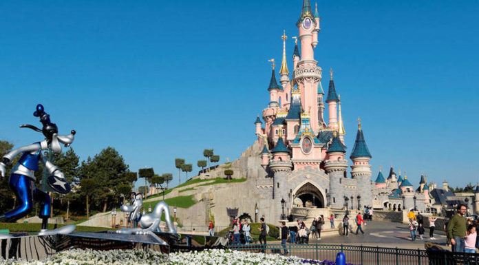 Grande panique à Disneyland Paris…