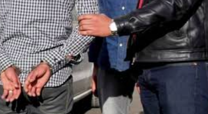 Arrestation à Marrakech de deux personnes pour vol sous la menace de l’arme blanche