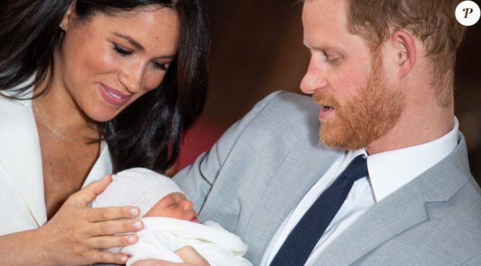 Première apparition du Prince Harry et Meghan Markle avec leur fils