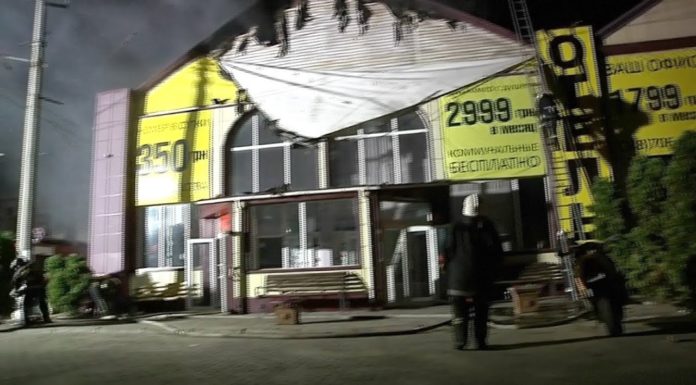 Un incendie dans un hôtel en Ukraine fait huit morts et 10 blessés