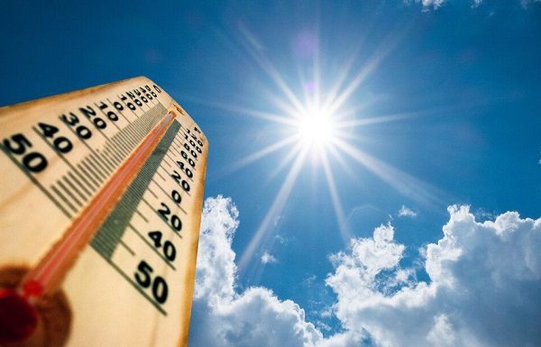 Le ministère de la santé et de la protection sociale annonce des mesures d’urgence contre la vague de chaleur