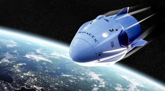 SpaceX: La capsule spatiale en route pour la Terre