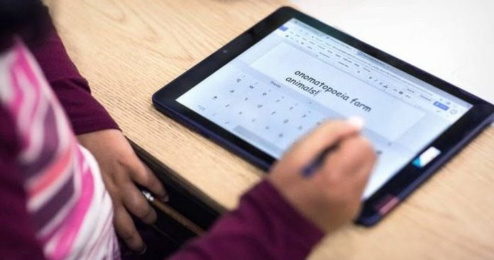 Enseignement: « TelmidTice » désormais accessible gratuitement