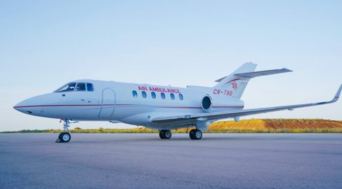 Évacuation par avion médicalisé d’une femme enceinte de Laâyoune vers le CHU Mohammed VI d’Agadir